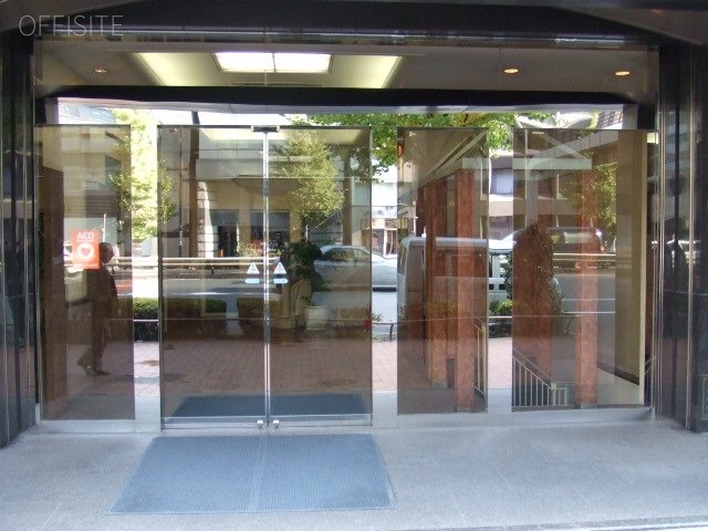 太陽銀座ビル エントランス