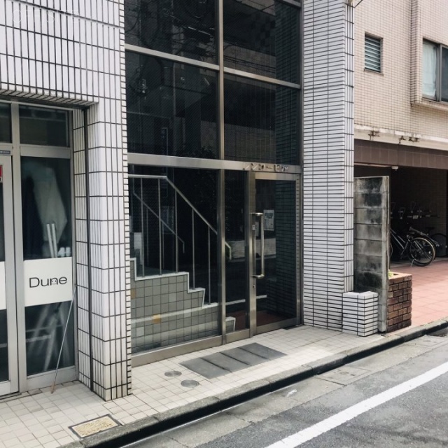 シンコービル エントランス