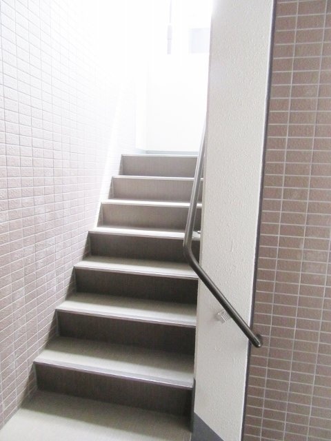 プレール・ドゥーク浜松町ビル 画像