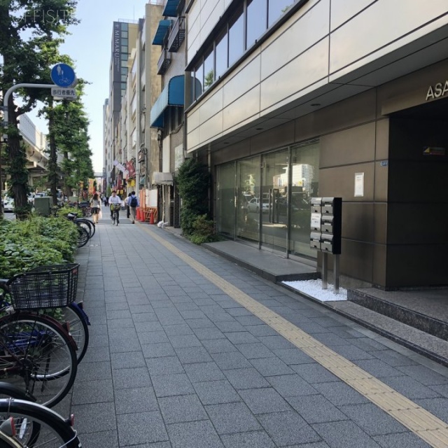 浅野(新館)ビル ビル前面道路