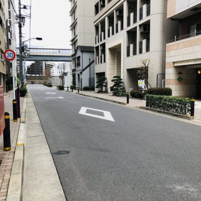 ルート浜町 前面道路