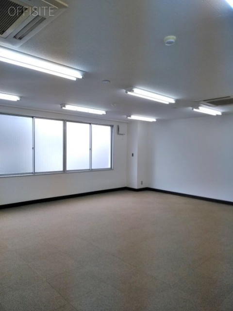 代々木中央ビル 1階 13.19坪　室内