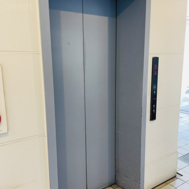 原宿ベルピアビル エレベーター