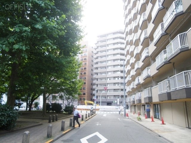 サトウ食品東京ビル ビル前面道路