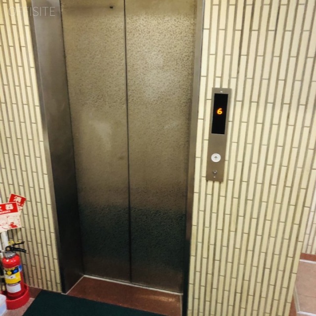 上田司町ビル エレベーター