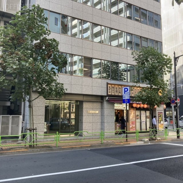 井門銀座一丁目ビル ビル前面道路