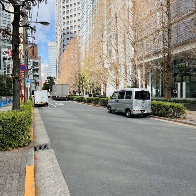 トーアホワイトハイツ 前面道路