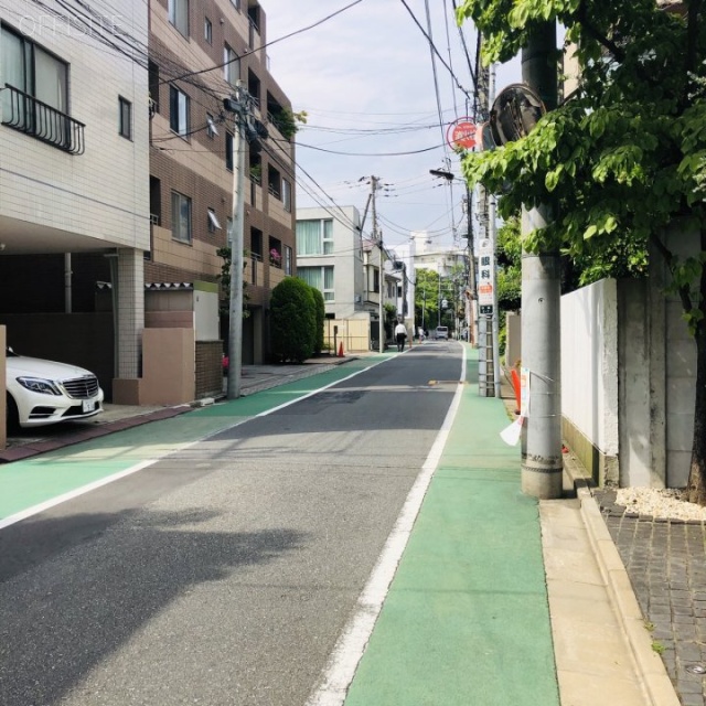 (仮)白金2丁目一棟貸店舗 ビル前面道路