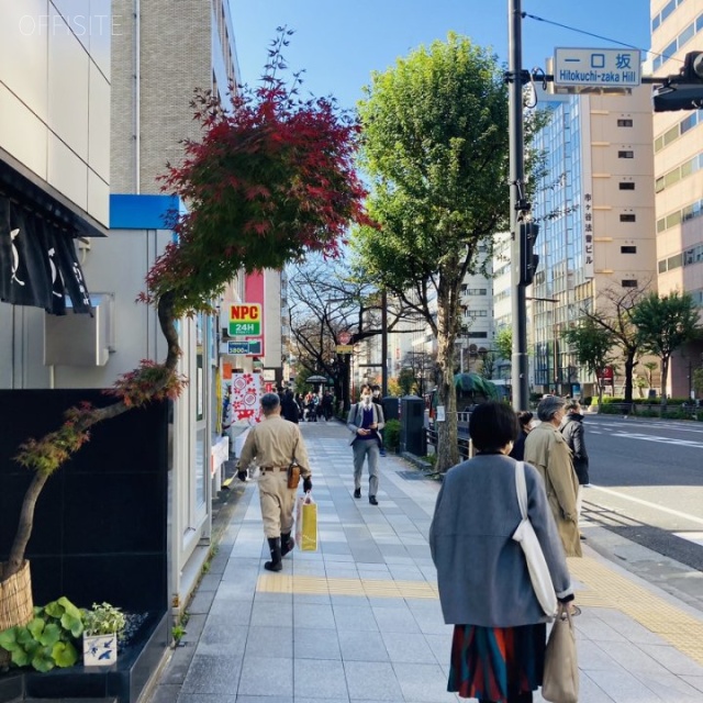 ABEビル ビル前面道路