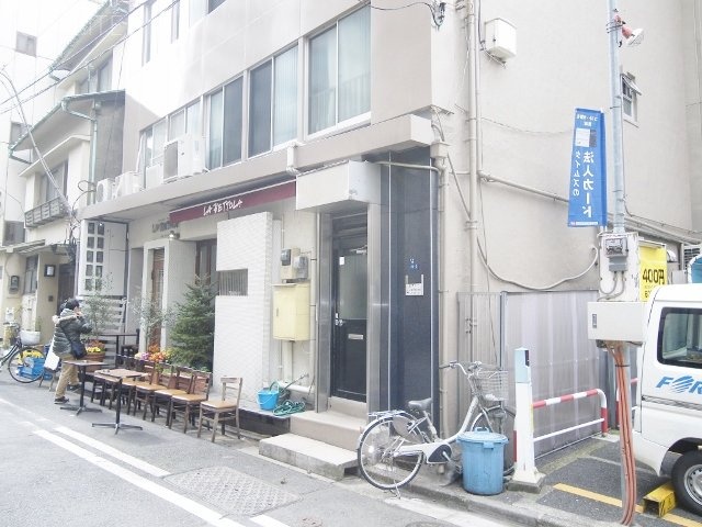 安藤ビル 画像
