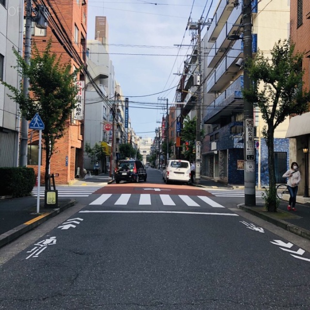 KTビル ビル前面道路