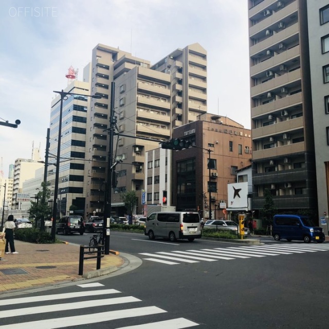 サンウエスト山手ビル ビル前面山手通り