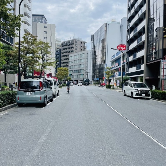 芝公園トーセイビル 前面道路