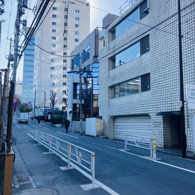 渋谷美竹PJ ビル前面道路