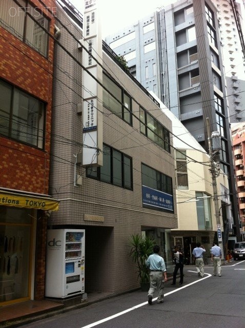 ミクラ西新宿ビル 外観