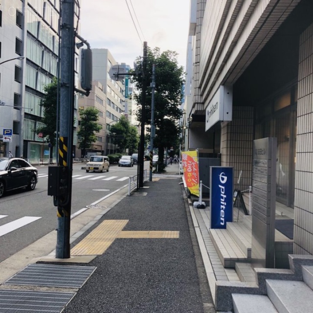 第1安田ビル ビル前面道路