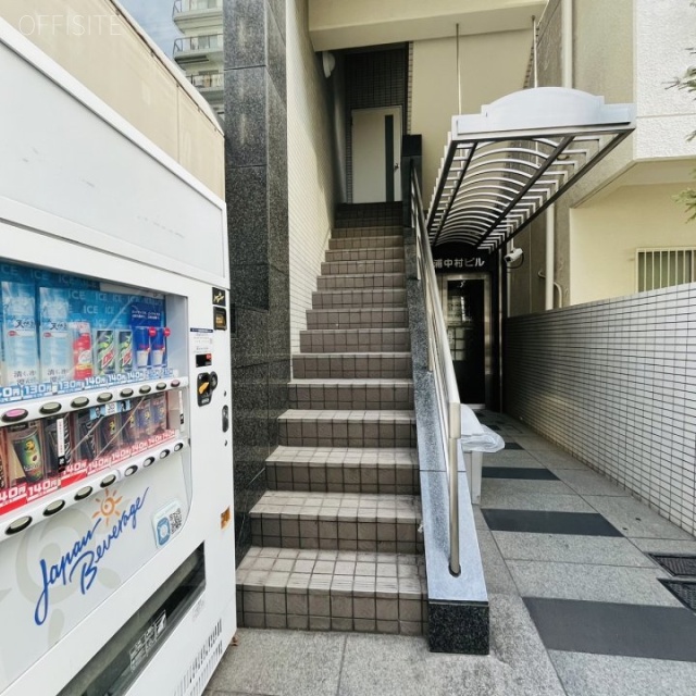 芝浦中村ビル　階段