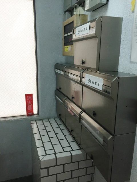 川名第二ビル 郵便受け
