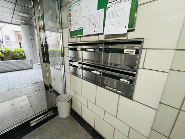 天心堂ビル エントランス