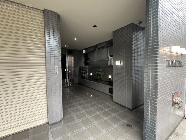 並木ビル　エントランス