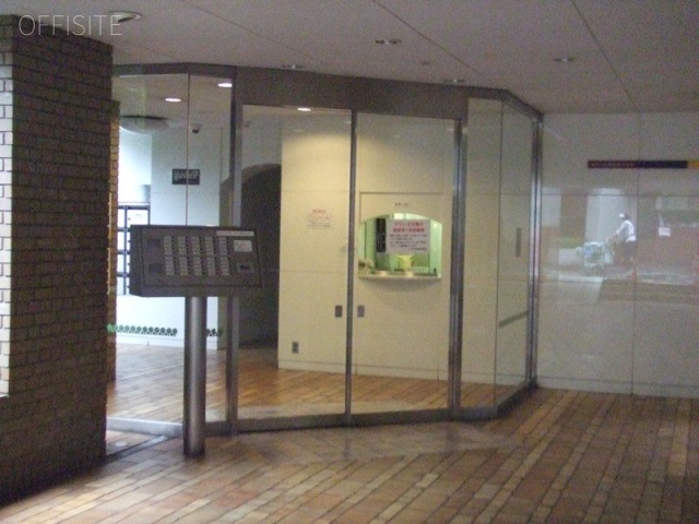 シェモワ新宿 エントランス