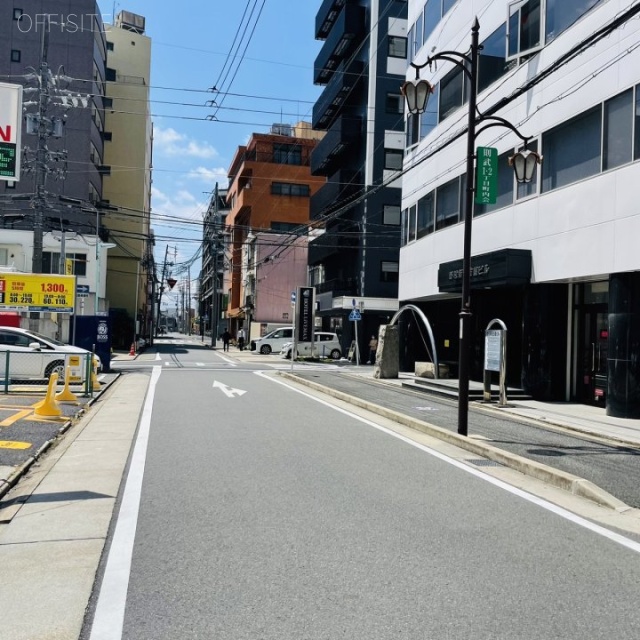 野村新名古屋中駒ビル 前面道路