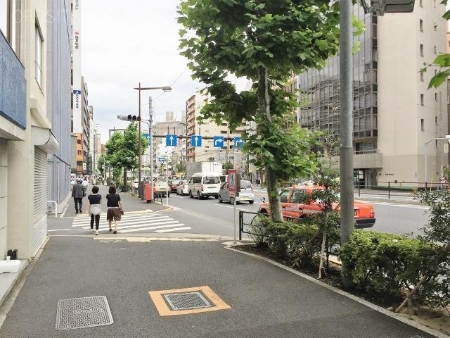 第一坂本ビル ビル前面道路