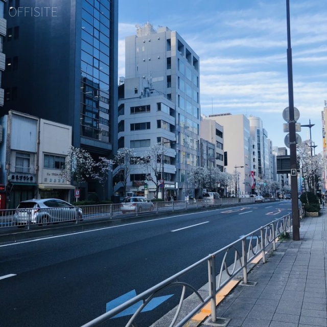 PMO日本橋江戸通 前面道路