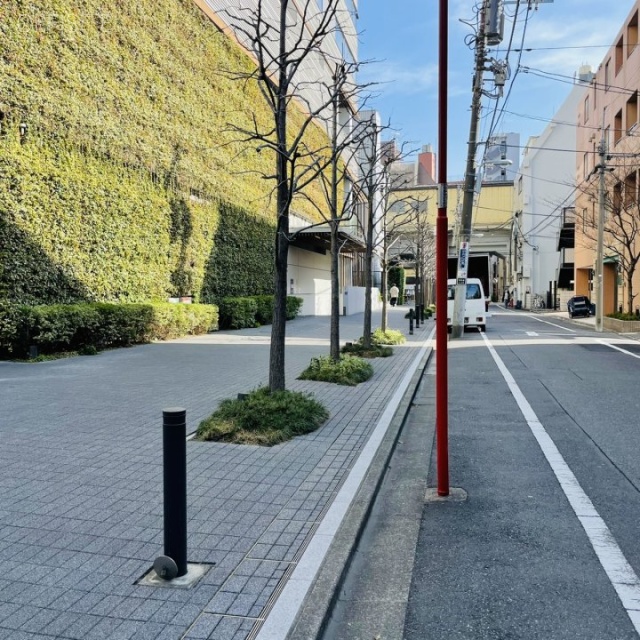 ヒューリック浅草橋ビル ビル前面道路