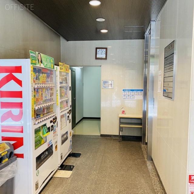 第一銀座ビル エントランス