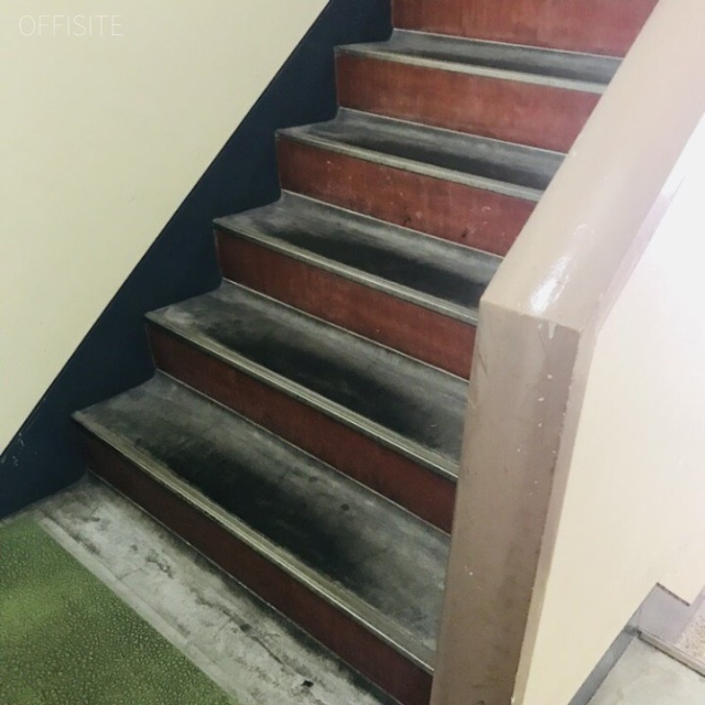 東亜ビル エントランス