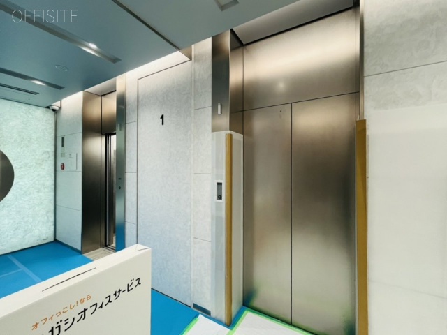 スイテ新横浜　エントランス