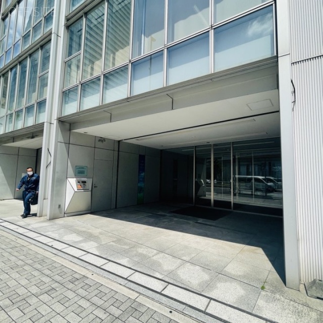 メビウス名古屋ビル　1階部分