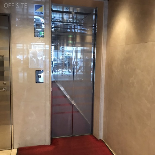 エバー室町ビル　エレベーター