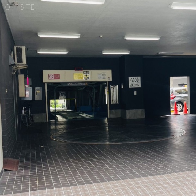 東成ビル　駐車場