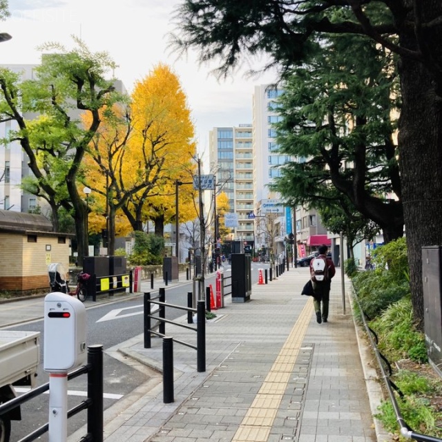 竹田ビル　ビル前面道路