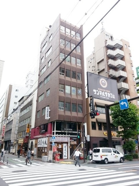 カリガネビル　外観