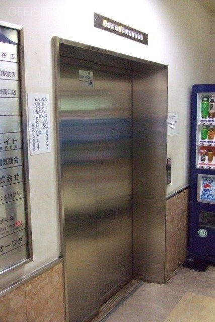 渋谷駅前会館(飯島ビル) エレベーター