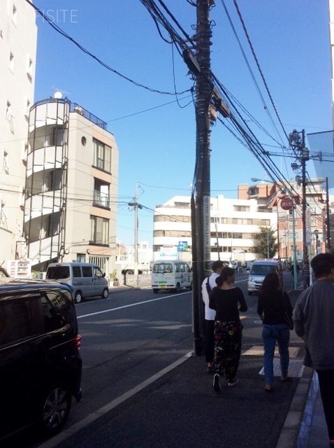 Gビル神宮前01　ビル周辺道路