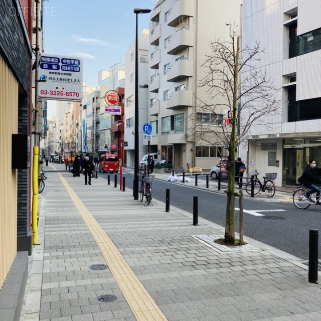 竹田ビル ビル前面道路