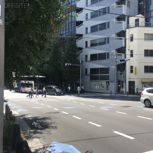 八丁堀医療ビル ビル前面道路