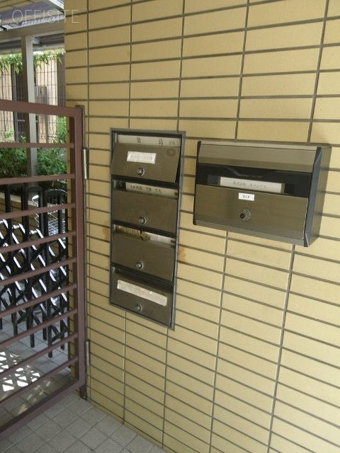 KRハウスビル 画像