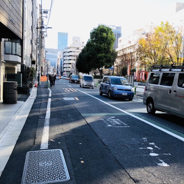 今川ビル 前面道路