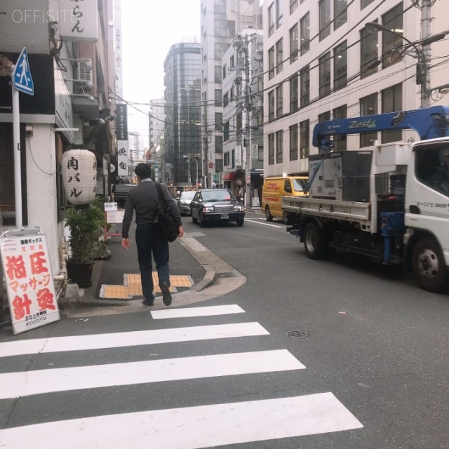 鍋島ビル ビル前面道路