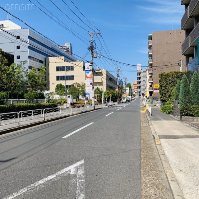 イマス木場ビル ビル前面道路