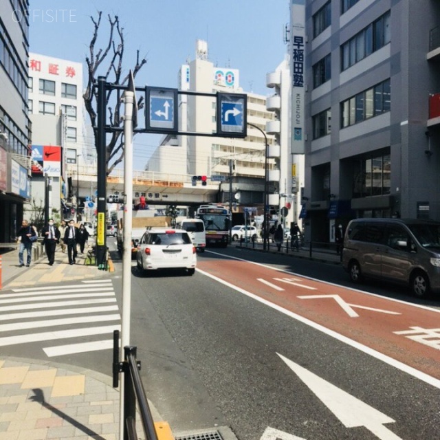 武蔵野ビル ビル前面道路