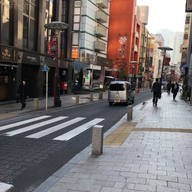 JFBビル ビル前面道路