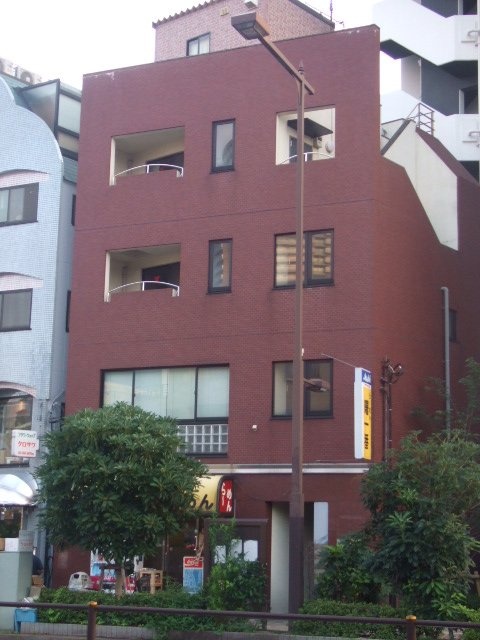 曙ビル 外観
