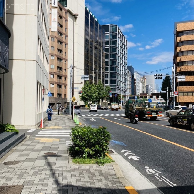 ラウンドクロス芝大門 前面道路