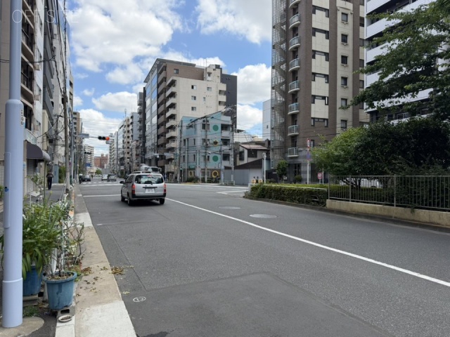 加藤ビル　前面道路